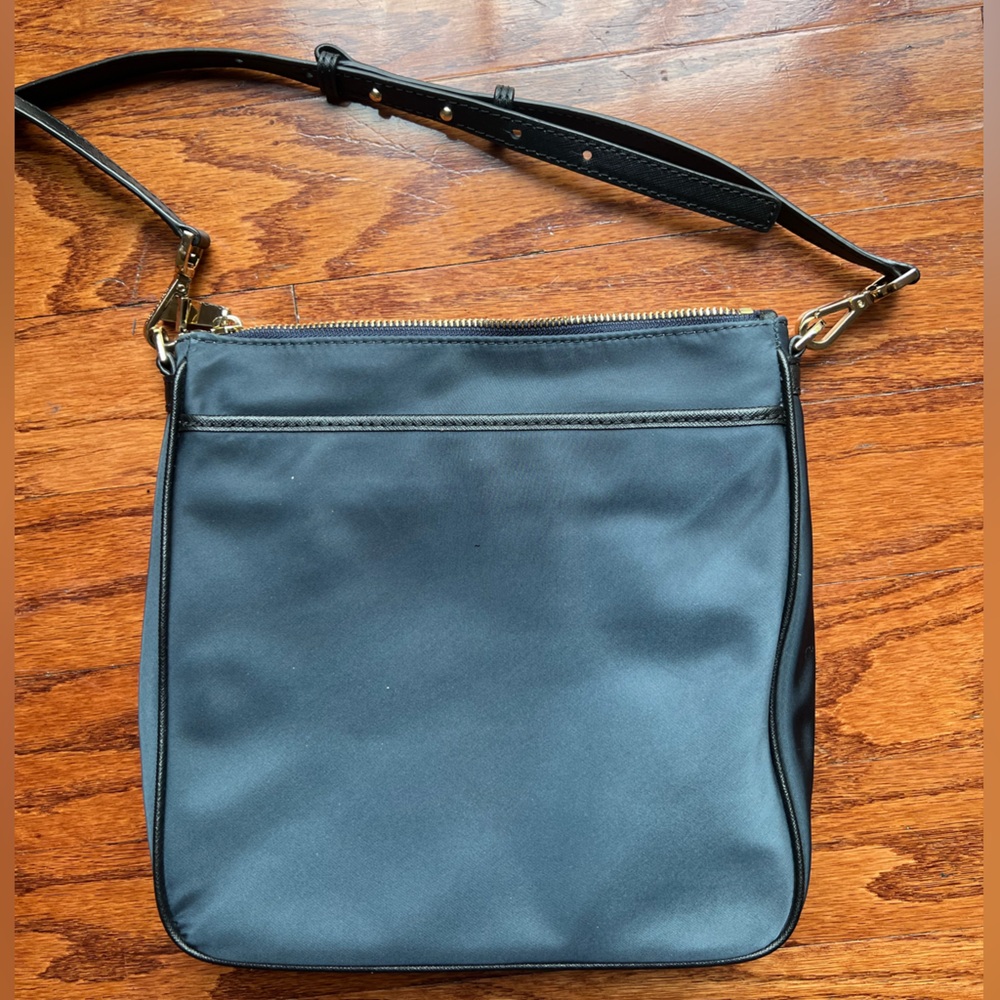 Michael Kors Jet Set Charm North South Nylon Crossbody - Picture 6 of 6
